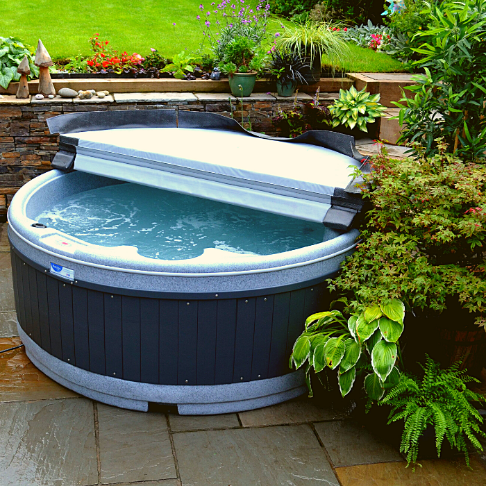 RotoSpa Orbis Hot Tub/Cold Plunge (5 Person)